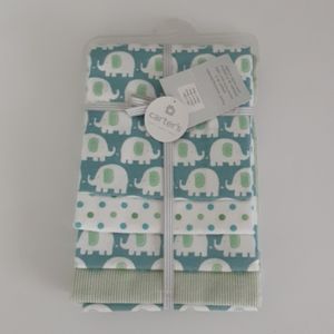 Carters 4 pack cotton baby receiving blankets